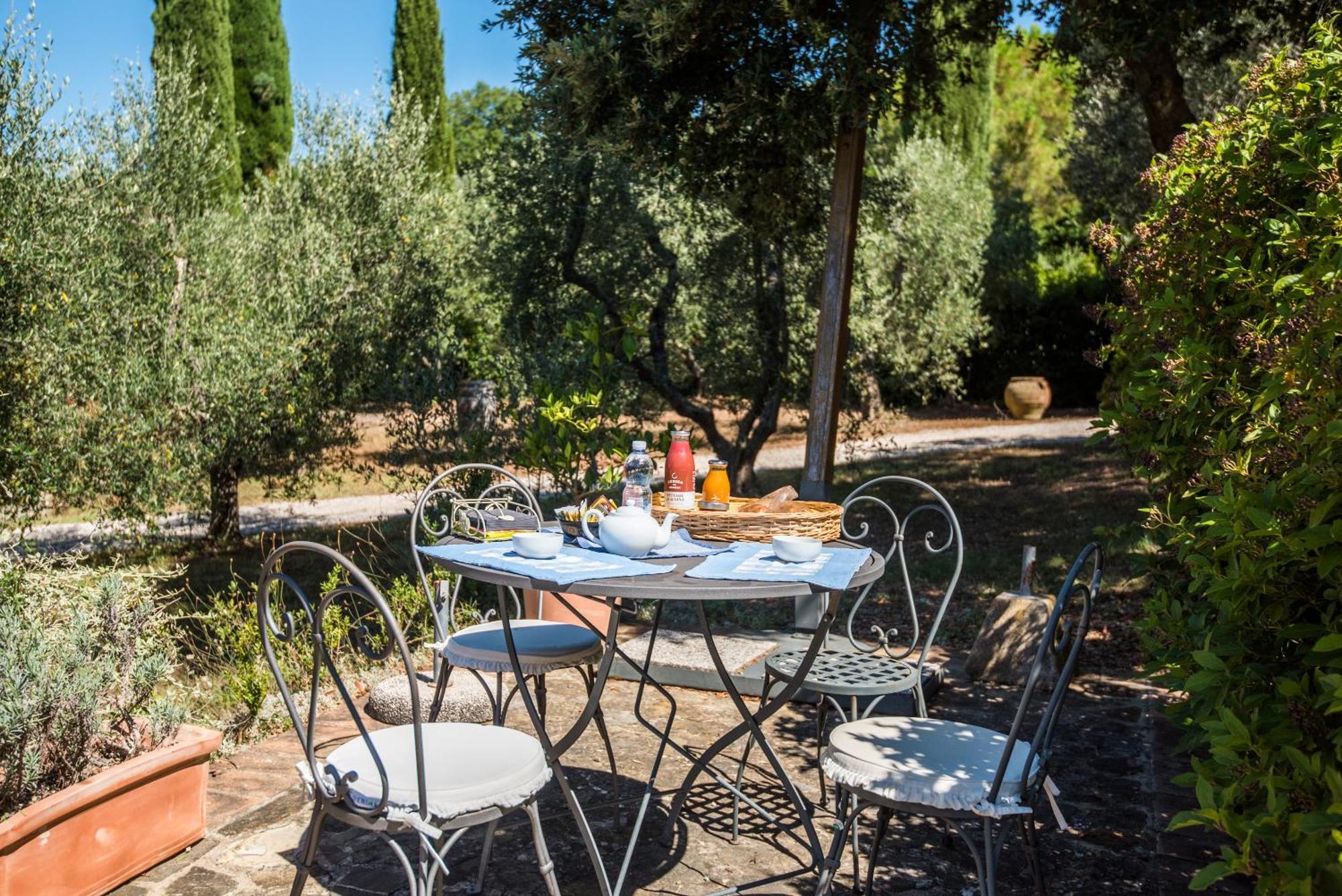 Ginepro Apartment Podere Giardino Montalcino Buitenkant foto